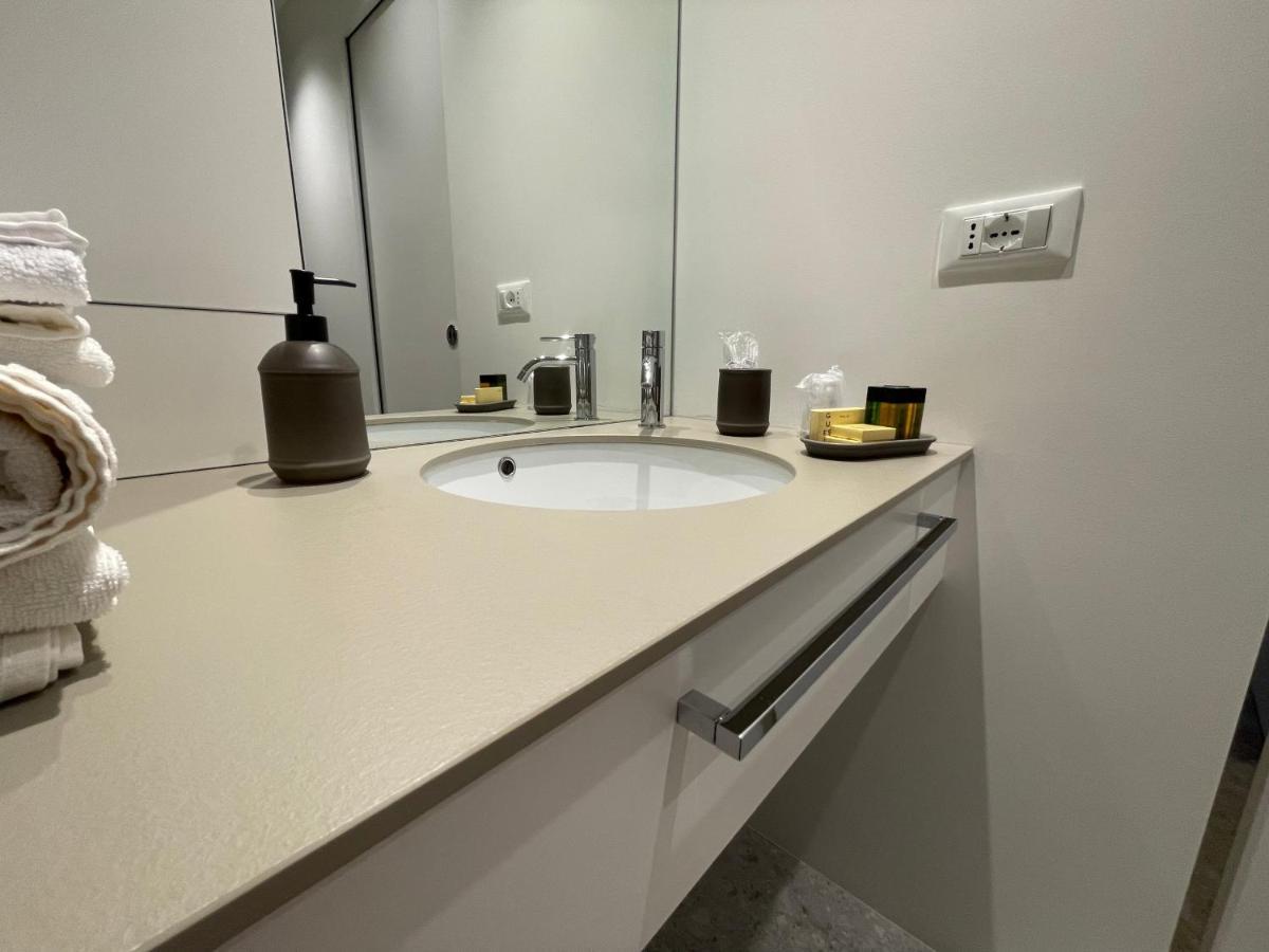 Torino48 Guesthouse Mediolan Zewnętrze zdjęcie