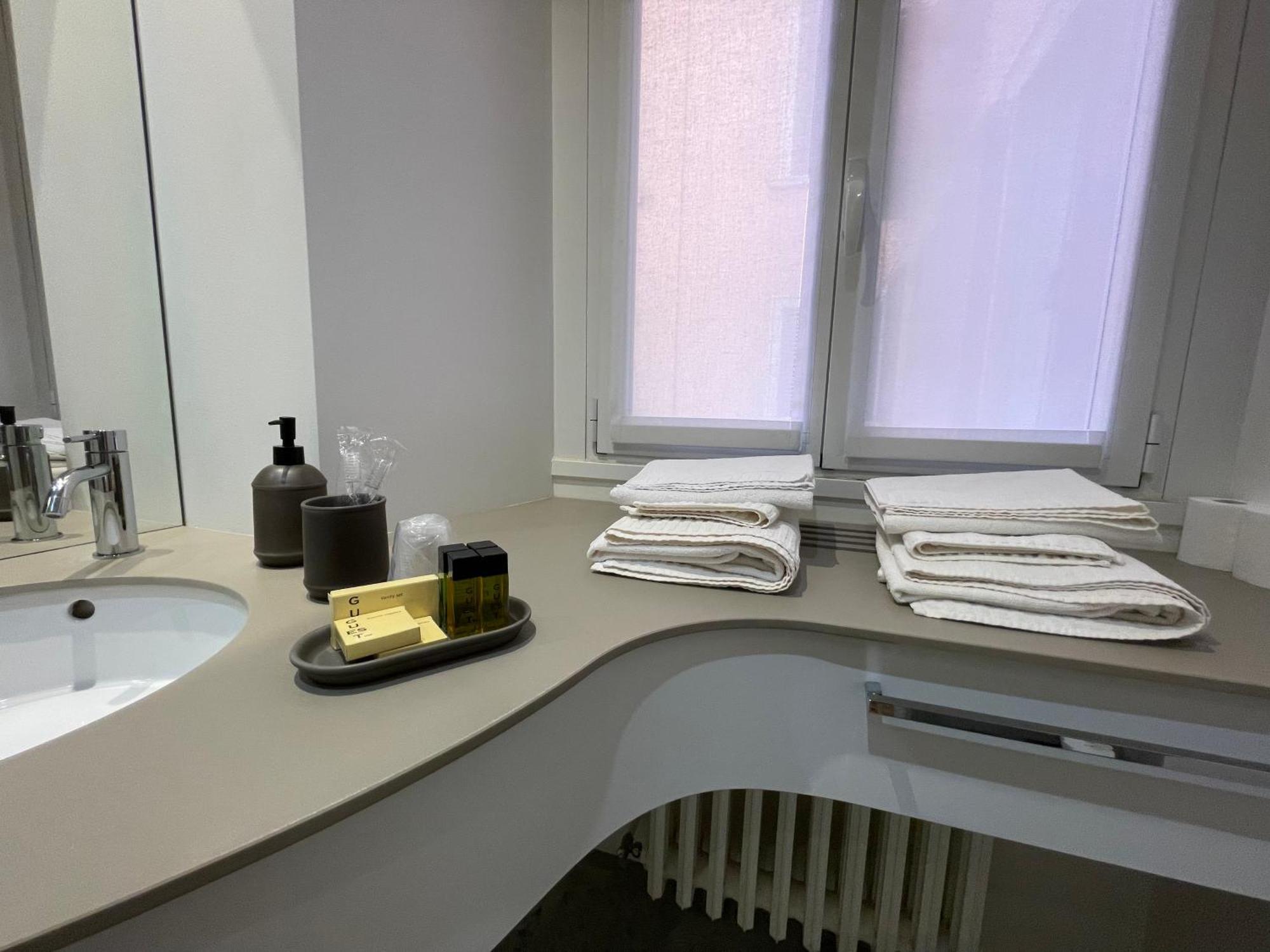Torino48 Guesthouse Mediolan Zewnętrze zdjęcie